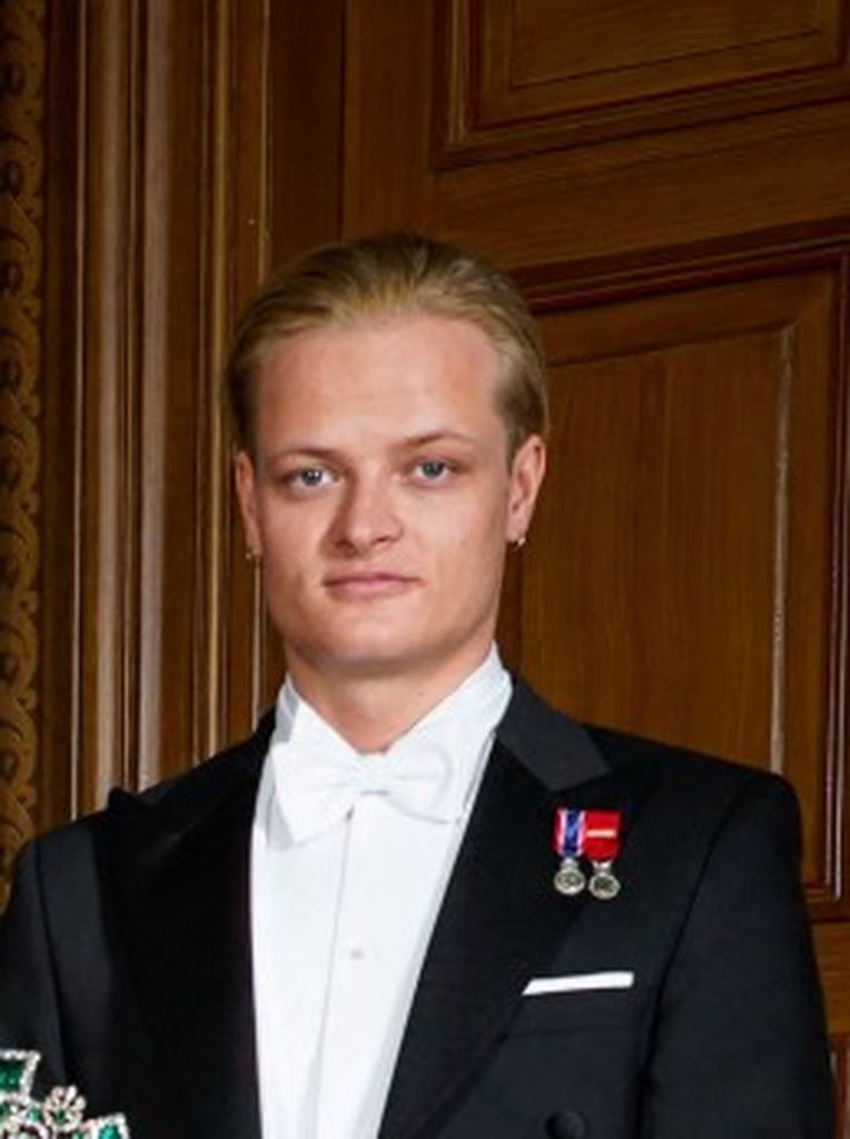 ¿Quién es Marius Borg Høiby, el hijo de una princesa de Noruega? Una salvaje fiesta provoca robo en su casa