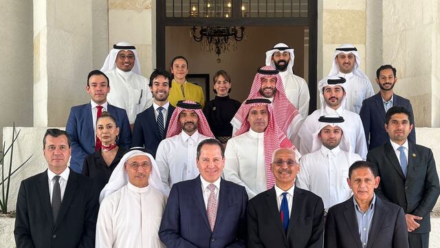 Eruviel Ávila fortalece lazos diplomáticos con países del Golfo