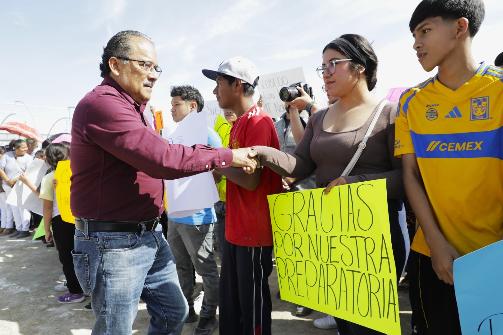Claudia Sheinbaum y Andrés Mijes anuncian CBTIS en Escobedo