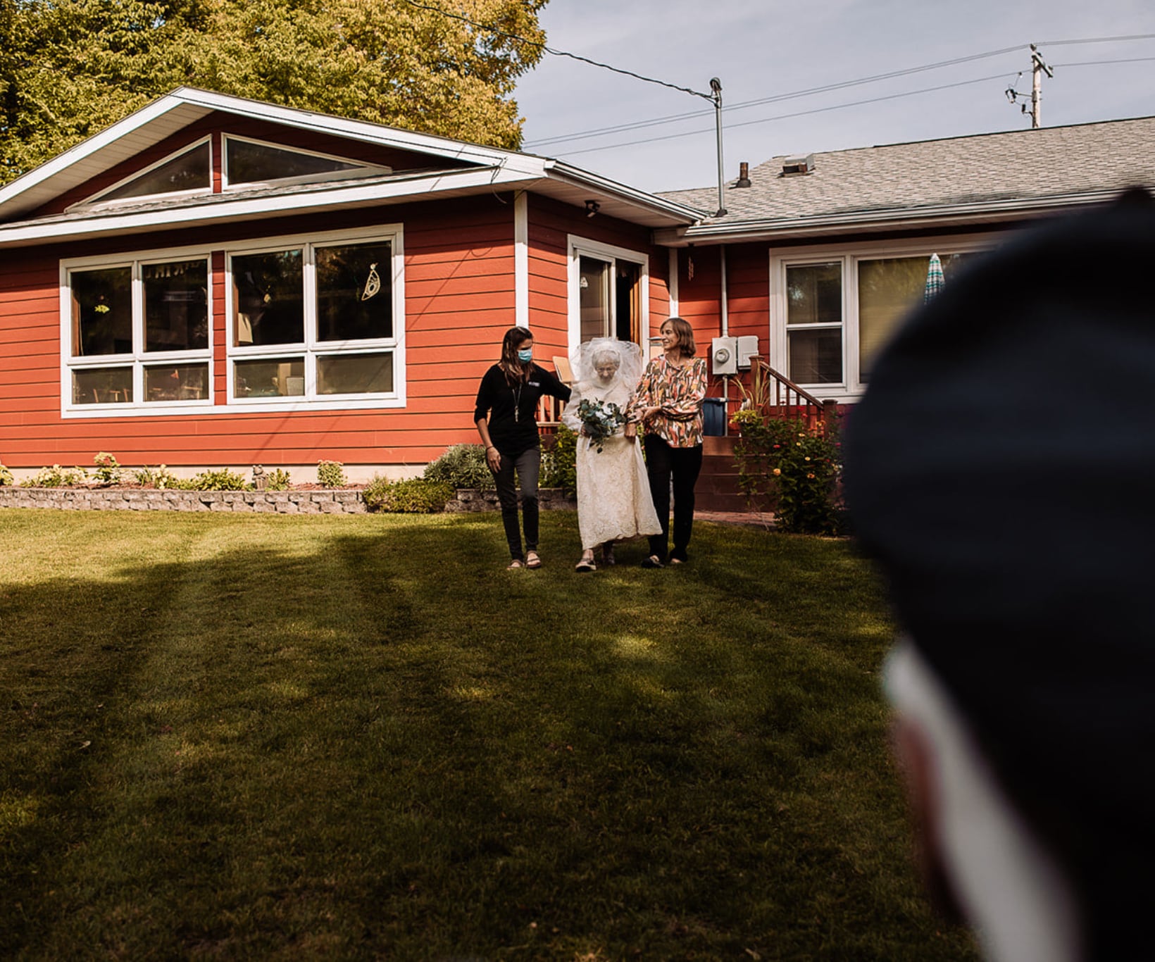 Pareja recrea su boda luego de 77 años