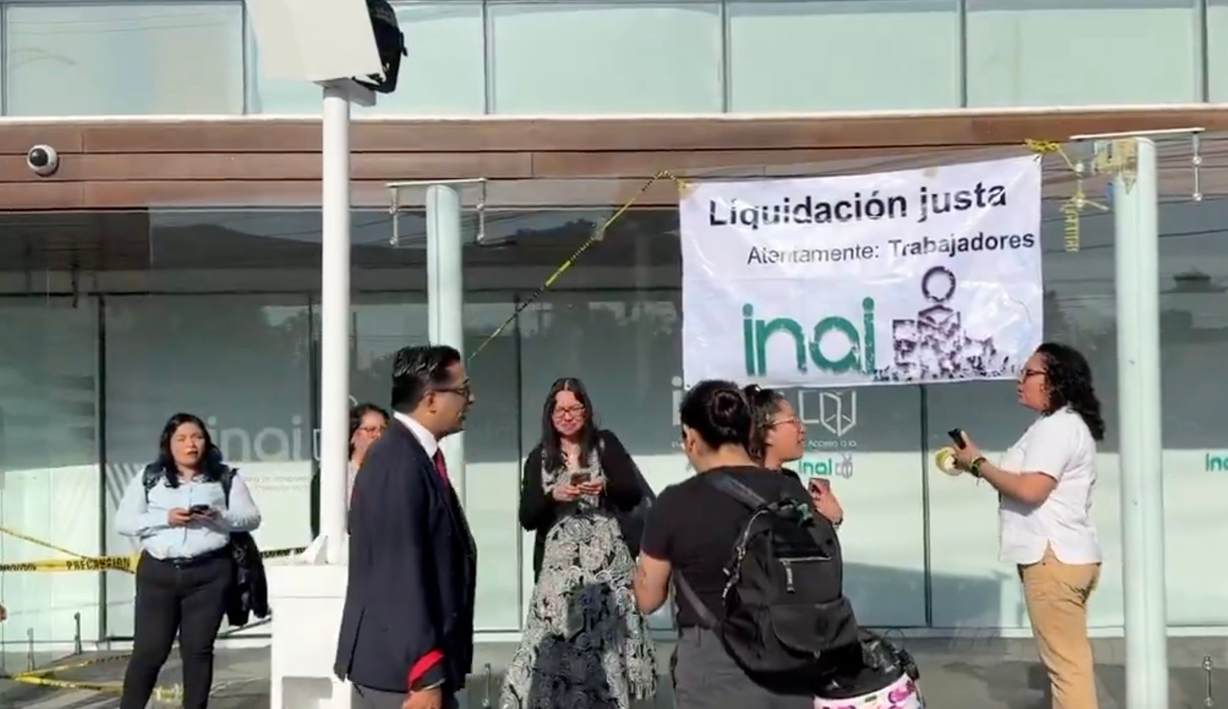 Trabajadores del INAI inician nueva jornada de protestas ante fracaso de “compensaciones”