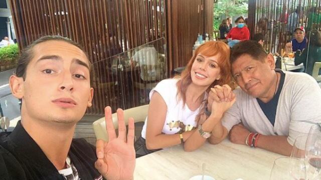 Juan Osorio junto a su novia Eva Daniela y su hijo Emilio