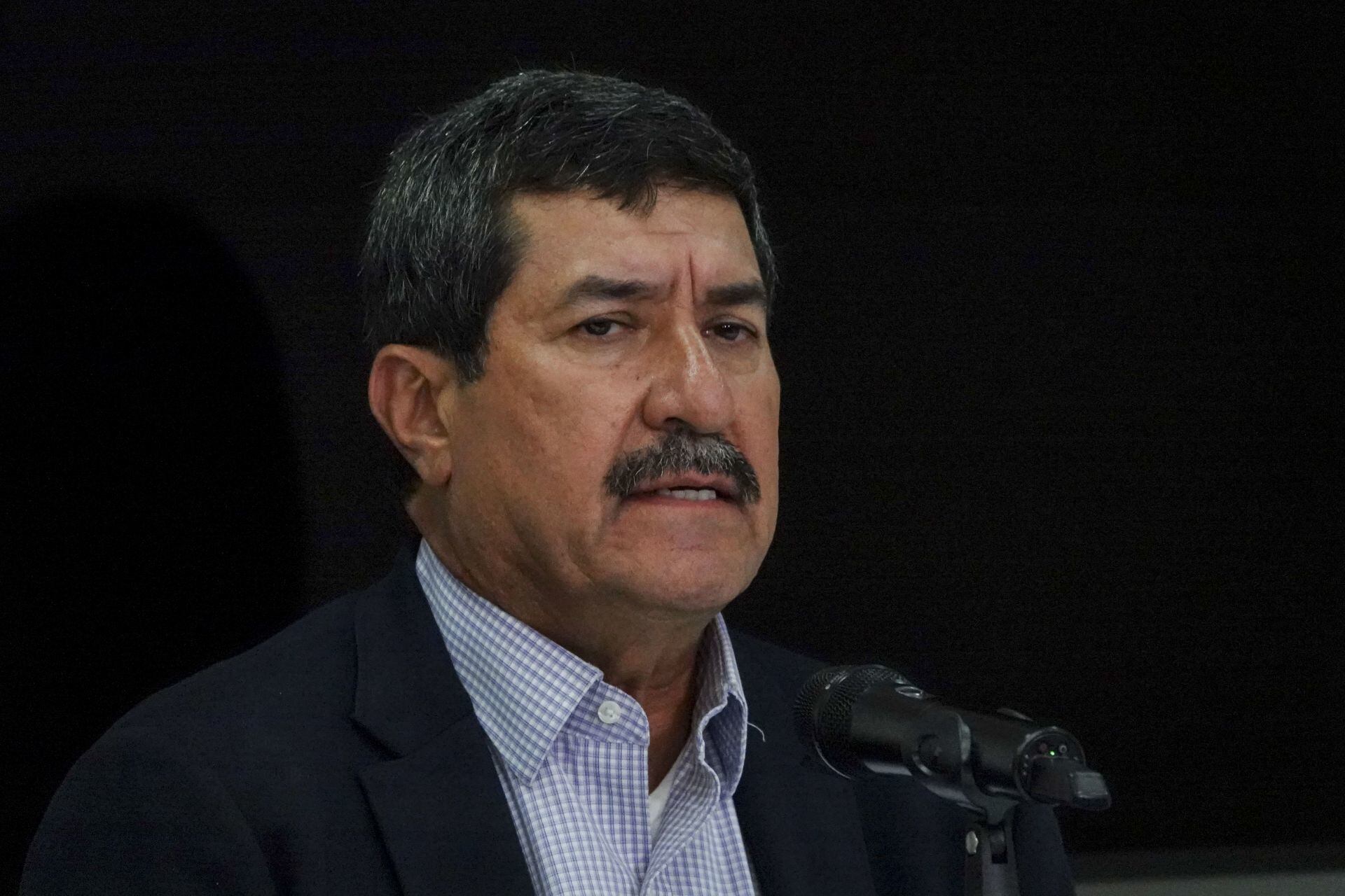 Javier Corral reveló que va a pasar con la Ley de Telecomunicaciones