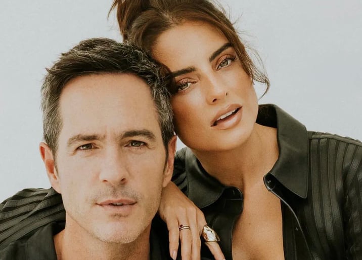 Mauricio Ochmann y Aislinn Derbez