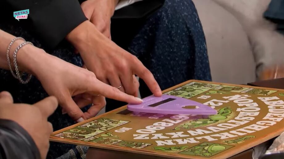 Netas Divinas, ouija