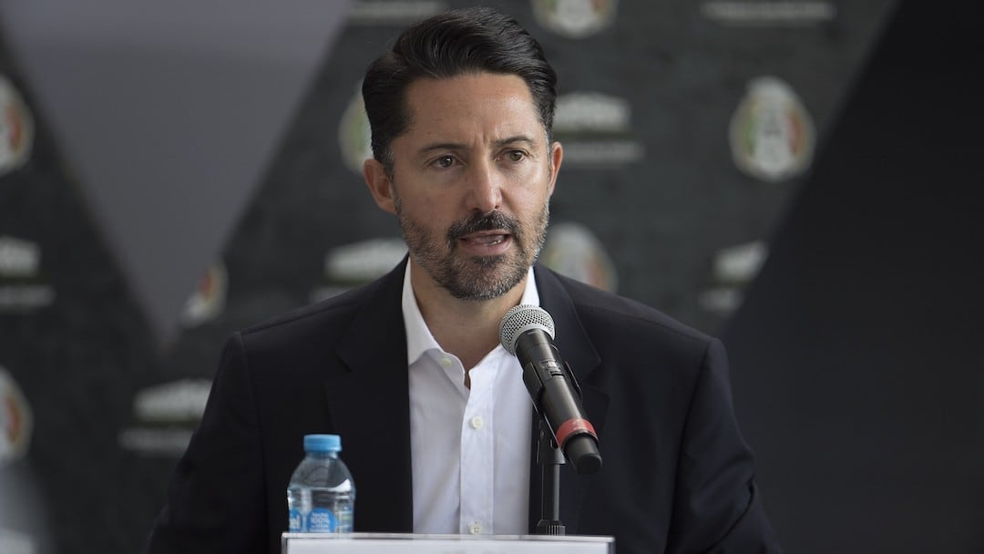 Yon de Luisa en conferencia de prensa.
