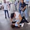¿Qué pasó en el Aeropuerto Internacional de Cancún? Dos mujeres se pelean a golpes frente a turistas; estarían relacionadas con taxis piratas