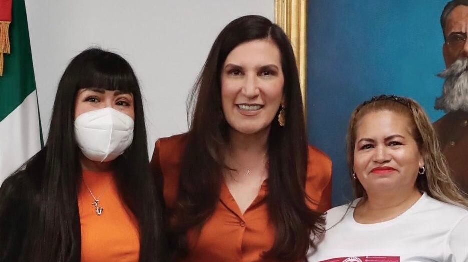 Kenia López Rabadán destaca participación de María Elena Ríos y Ceci Flores en el Día contra la Violencia hacia las Mujeres