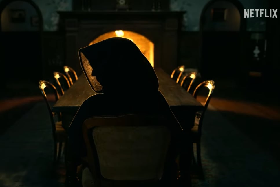 Escena de la serie: El club de la medianoche