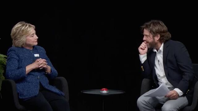 Clinton Between two ferns