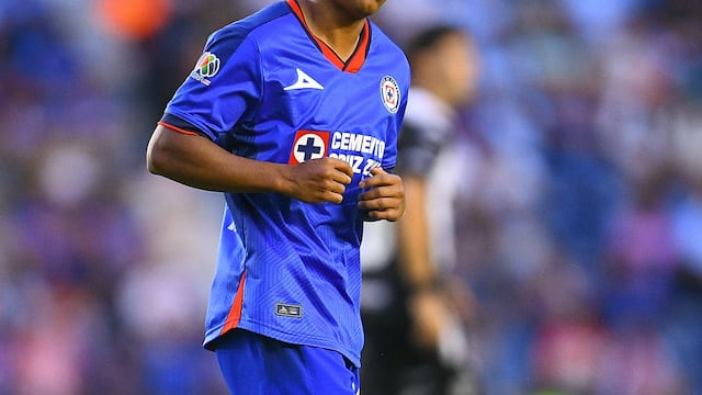 Reemplazo de Antuna.