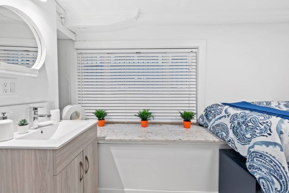 Renta baño con cama