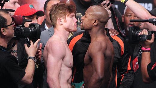 Floyd Mayweather Jr. revienta al Canelo Álvarez por negativa a pelear con mexicanos