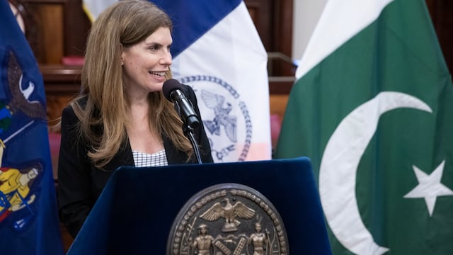 Julie Menin, política y abogada estadounidense.