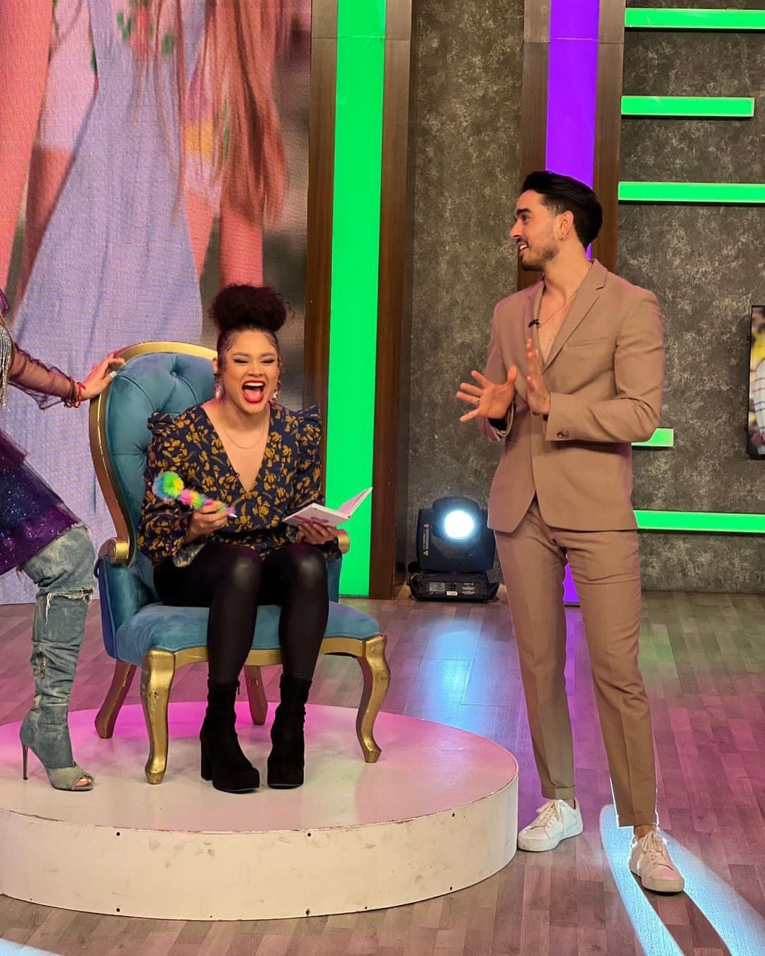 Cesia y Andrés en 'Venga la Alegría Fin de Semana'