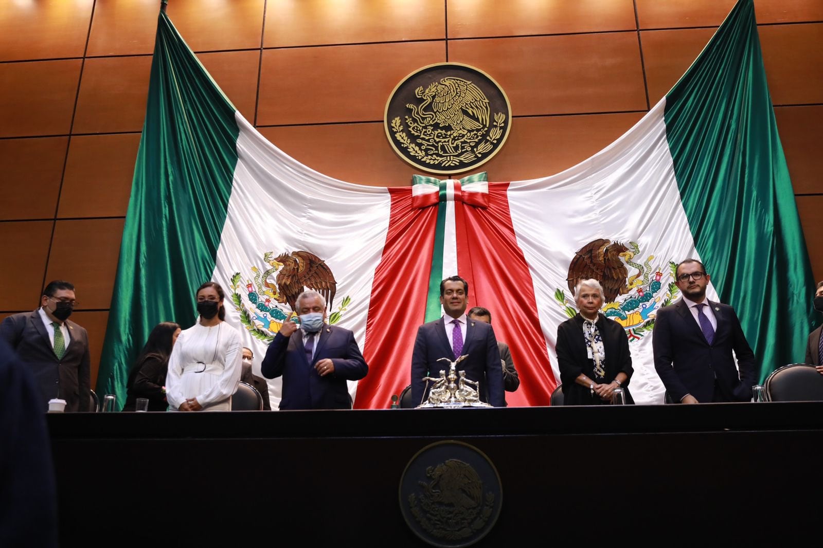 PAN se deslinda de controversia por aplazamiento de revocación de mandato