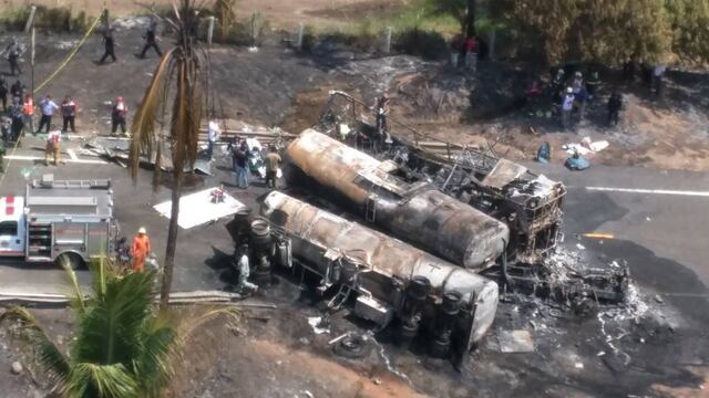 Choque en Autopista Siglo XXI. Son 28 los muertos.