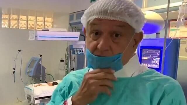 AMLO en hospital de Chiapas