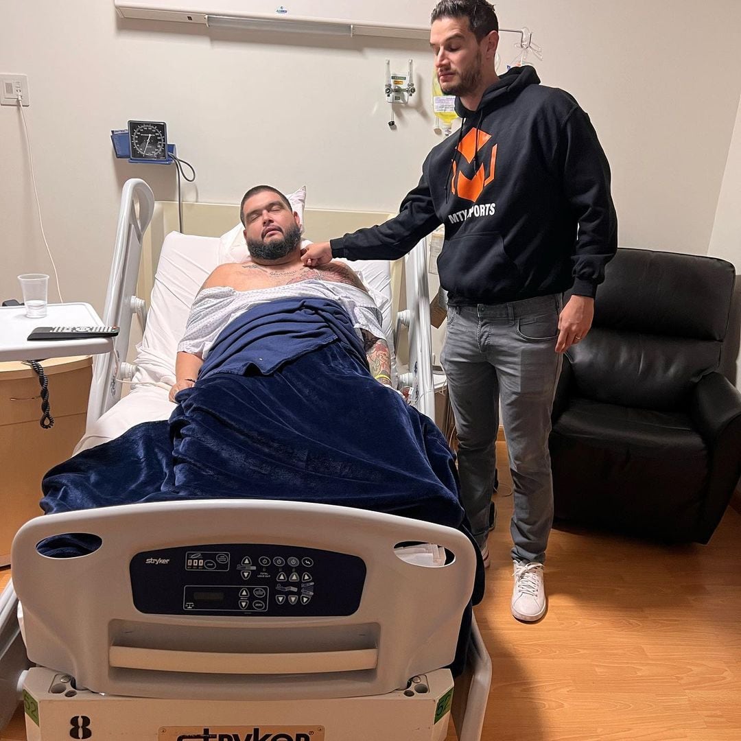 La Mole está hospitalizado y recibe la visita de Adrián Marcelo.