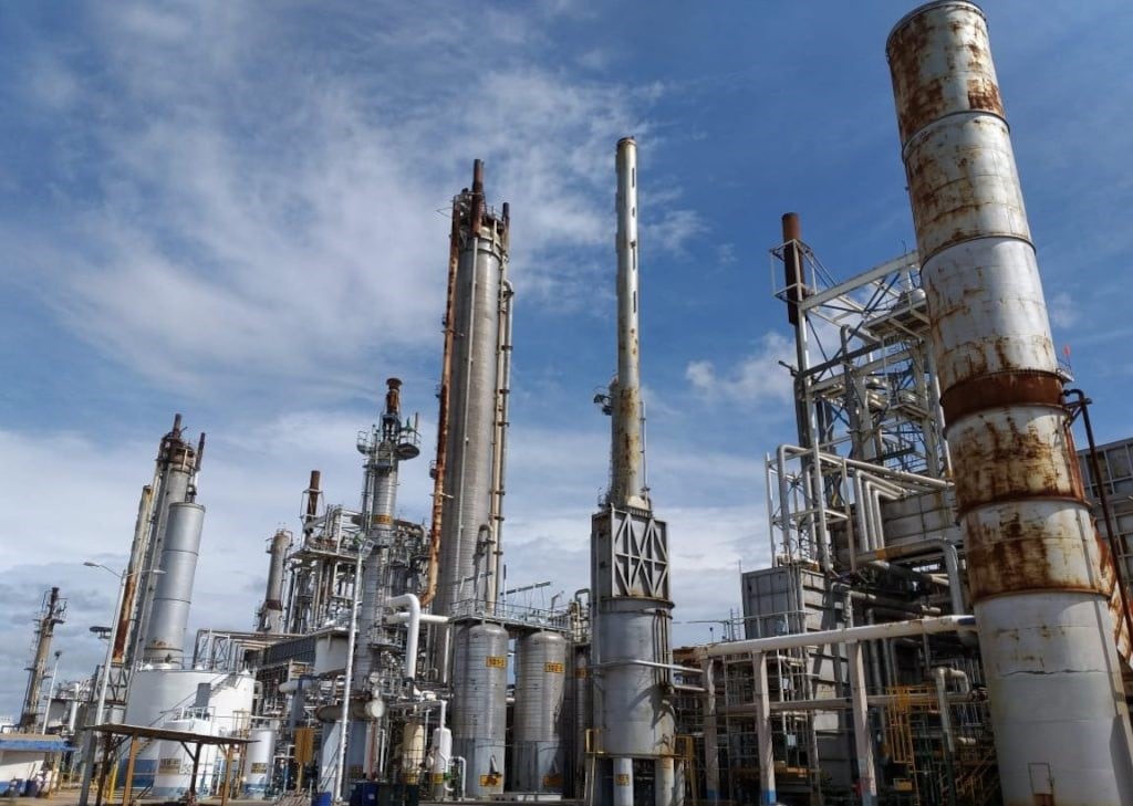 Pemex controla conato de incendio en Cosoleacaque, Veracruz