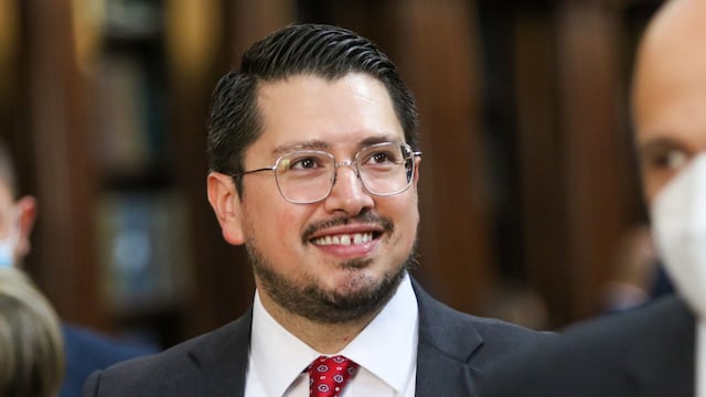 Carlos Martínez Velázquez