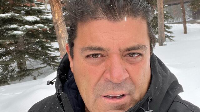 Jorge Van Rankin, conductor.