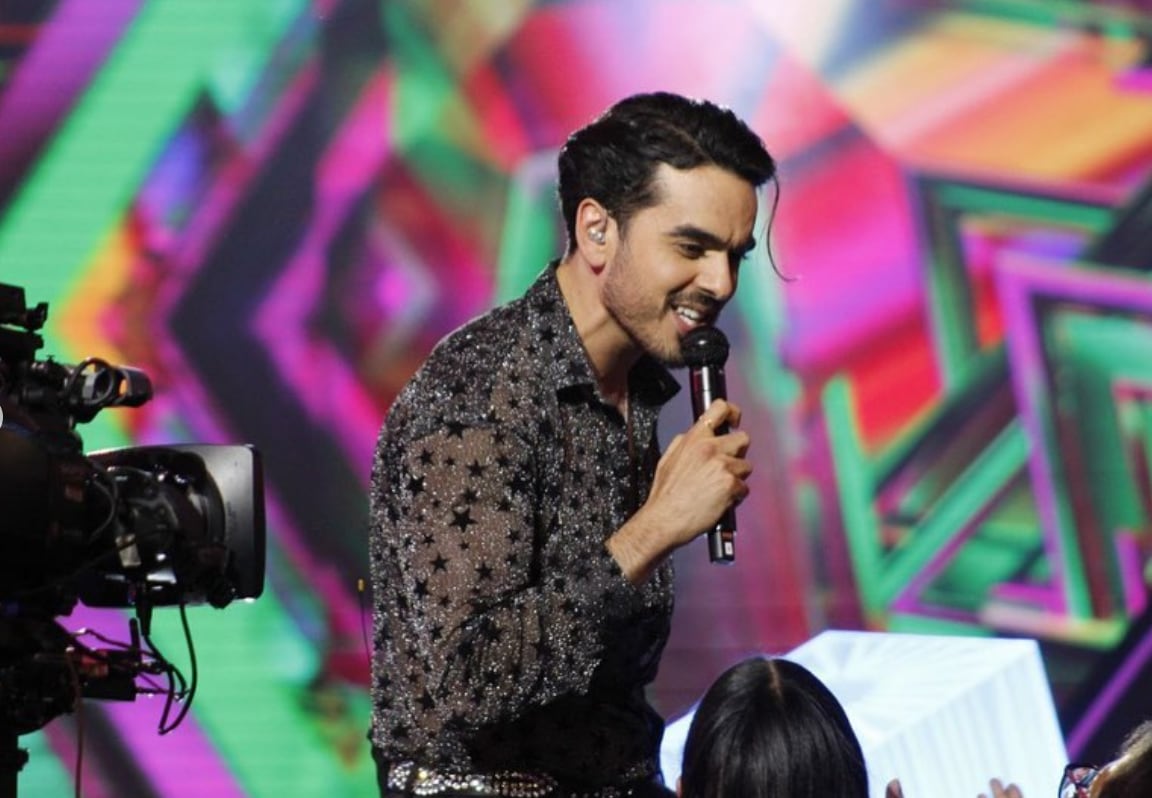 Andrés en La Academia