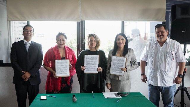 Firma del convenio a favor de niñas y niños que viven con madres en reclusión.