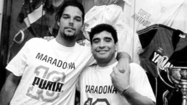 Ricky Martin junto a Maradona