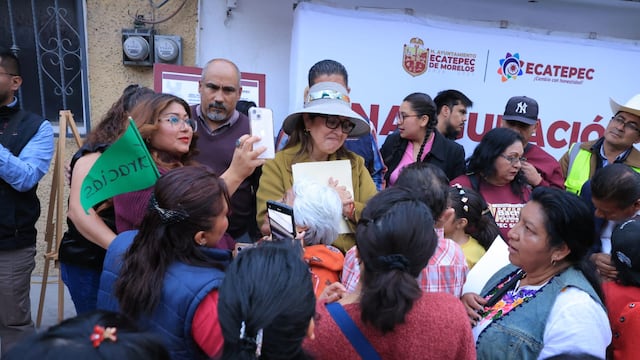 Azucena Cisneros inaugura repavimentación de avenida Toluca en Ecatepec