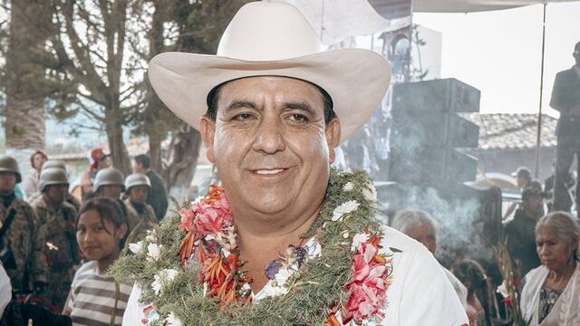 Alfredo Ramírez, alcalde de Ahuazotepec