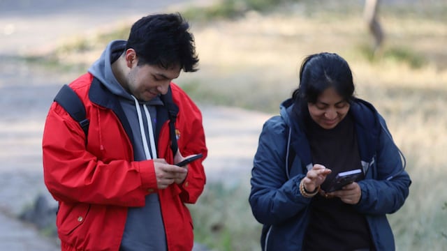 Algoritmos de Instagram y TikTok influyen en felicidad en México