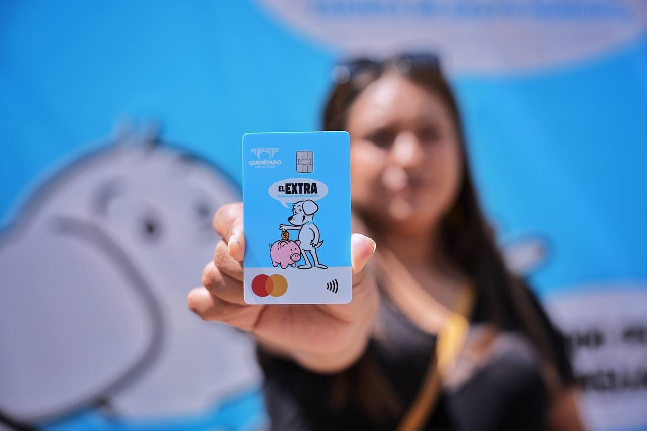 Felifer Macías lanza programa social ‘El Extra’,