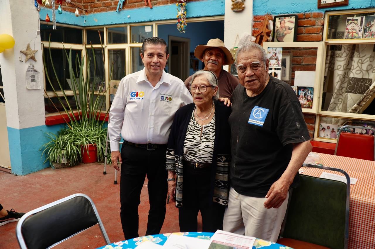Giovani Gutiérrez visita el pueblo de La Candelaria en Coyoacán