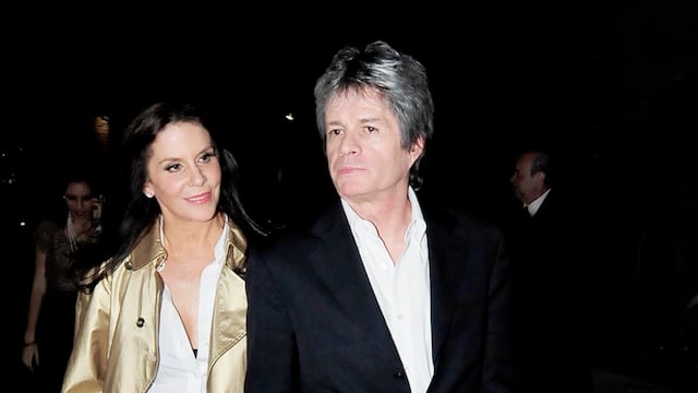 Rebecca Jones / Alejandro Camacho