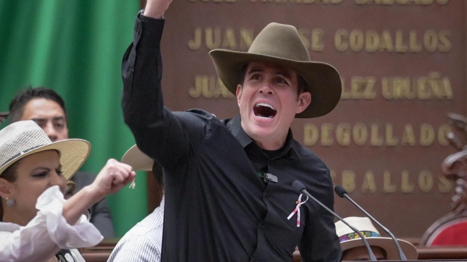 Carlos Bautista Tafolla se defiende: Cuando el sistema te quiere doblar, primero te ensucia