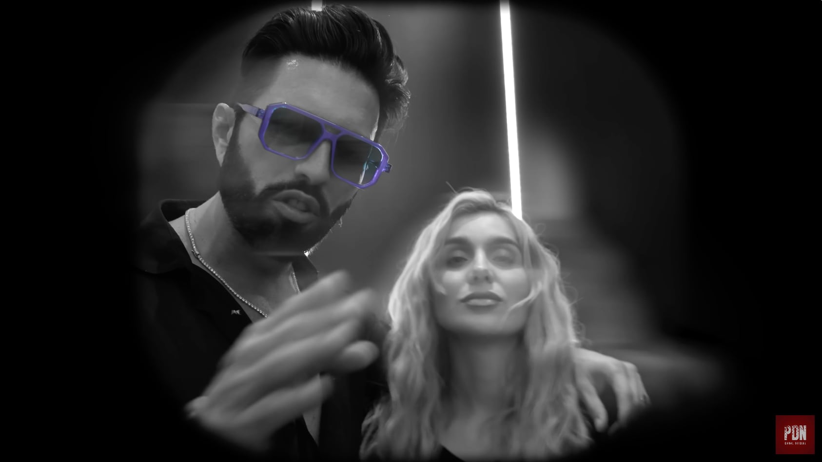Team Mar, canción de Poncho de Nigris y Marcela Mistral