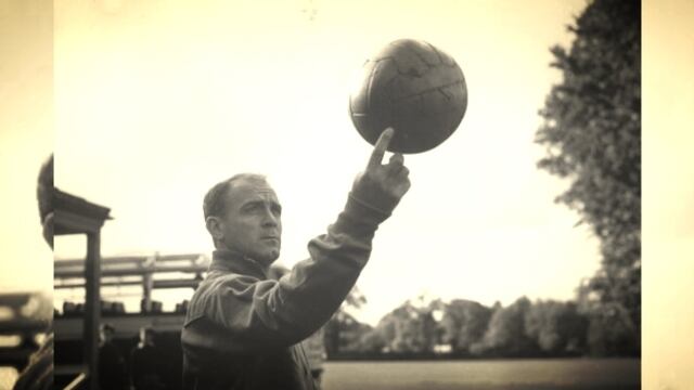 La FIFA otorgará un minuto de silencio a Alfredo Di Stefano en el Argentina vs Holanda