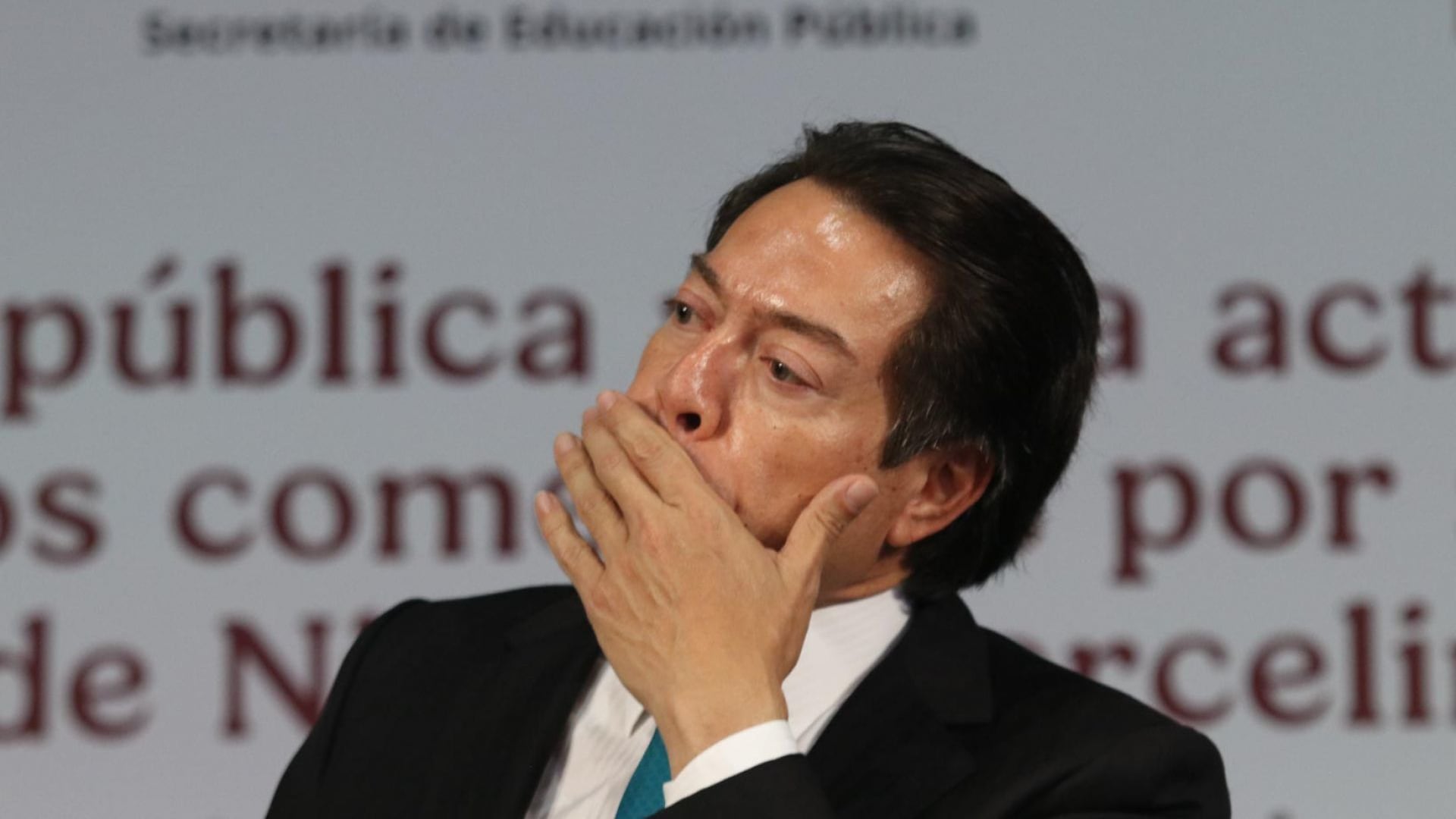 Mario Delgado, secretario de Educación Pública, durante un acto de disculpa pública por parte de la SEP