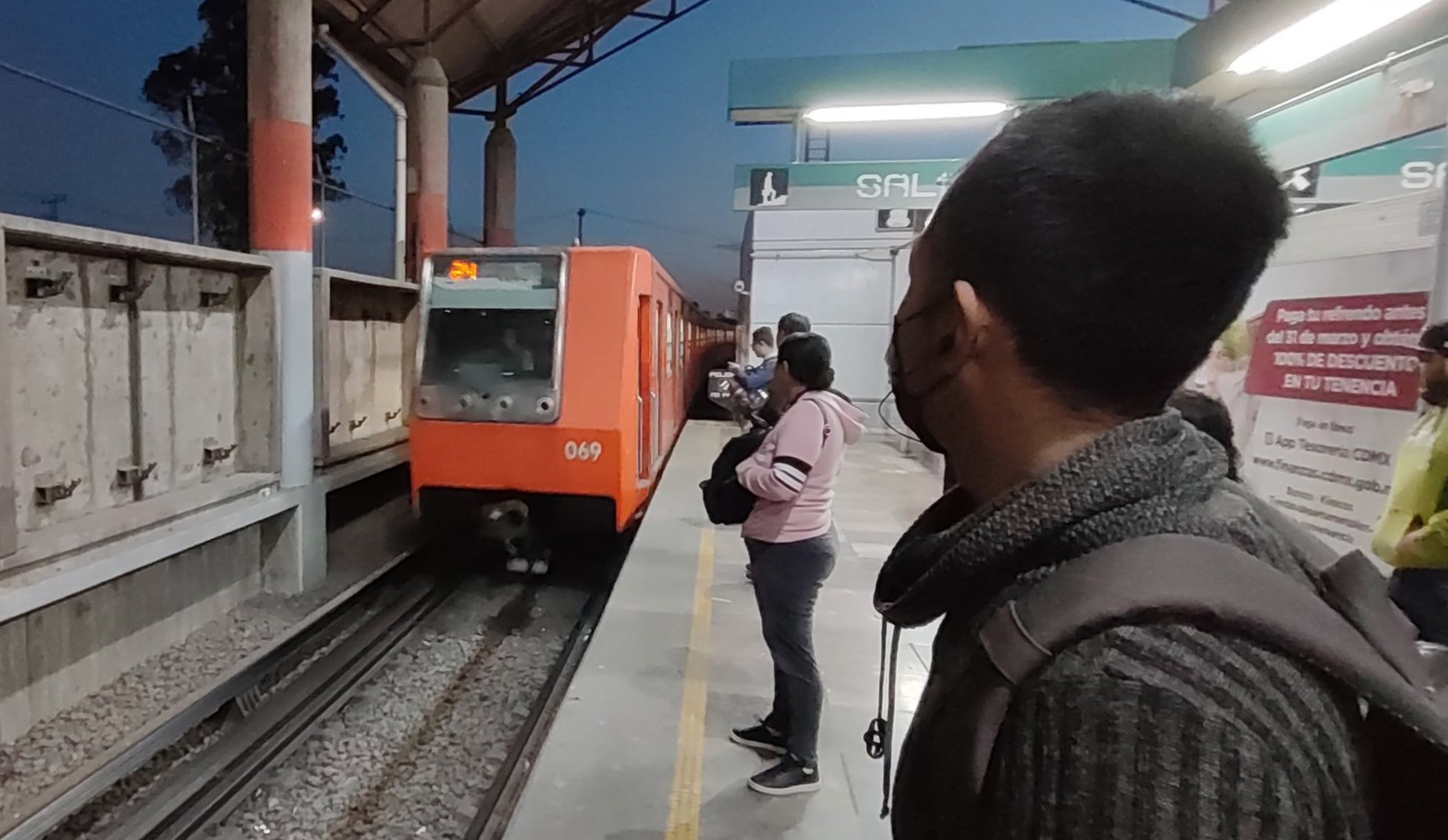 Metro CDMX hoy viernes 15 de marzo