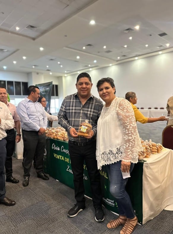 Más de 200 mil empresarios han recibido respaldo en San Luis Potosí