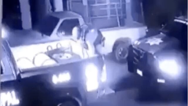 Policías municipales de Ciudad Juárez, saquean casa en Chihuahua