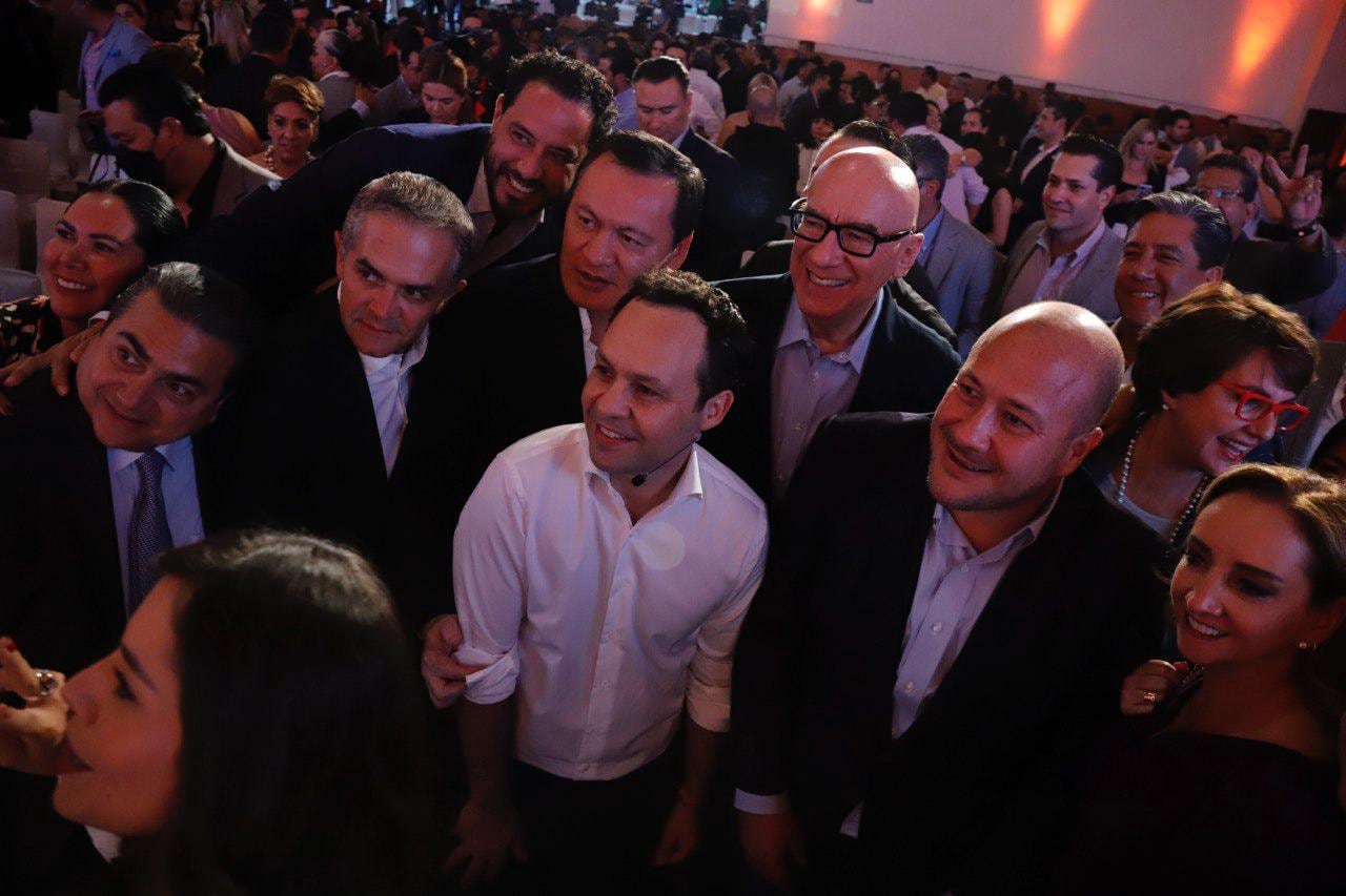 Clemente Castañeda es invitados