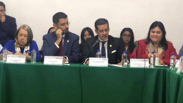 Juan José Serrano. Anomalías de funcionarios.