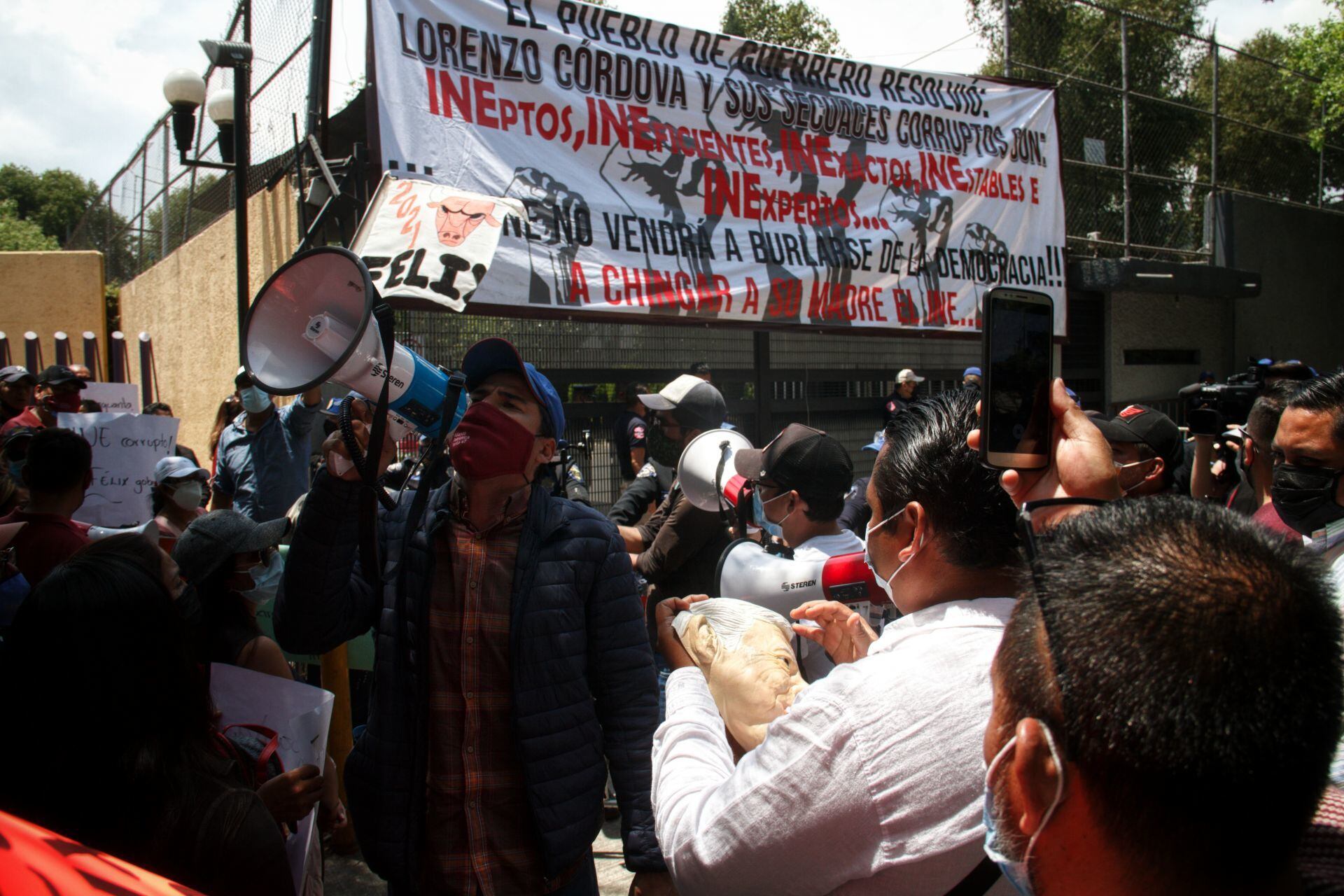 INE protesta Félix Salgado Macedonio