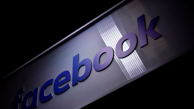 Logo de Facebook. EFE/ Julien De Rosa