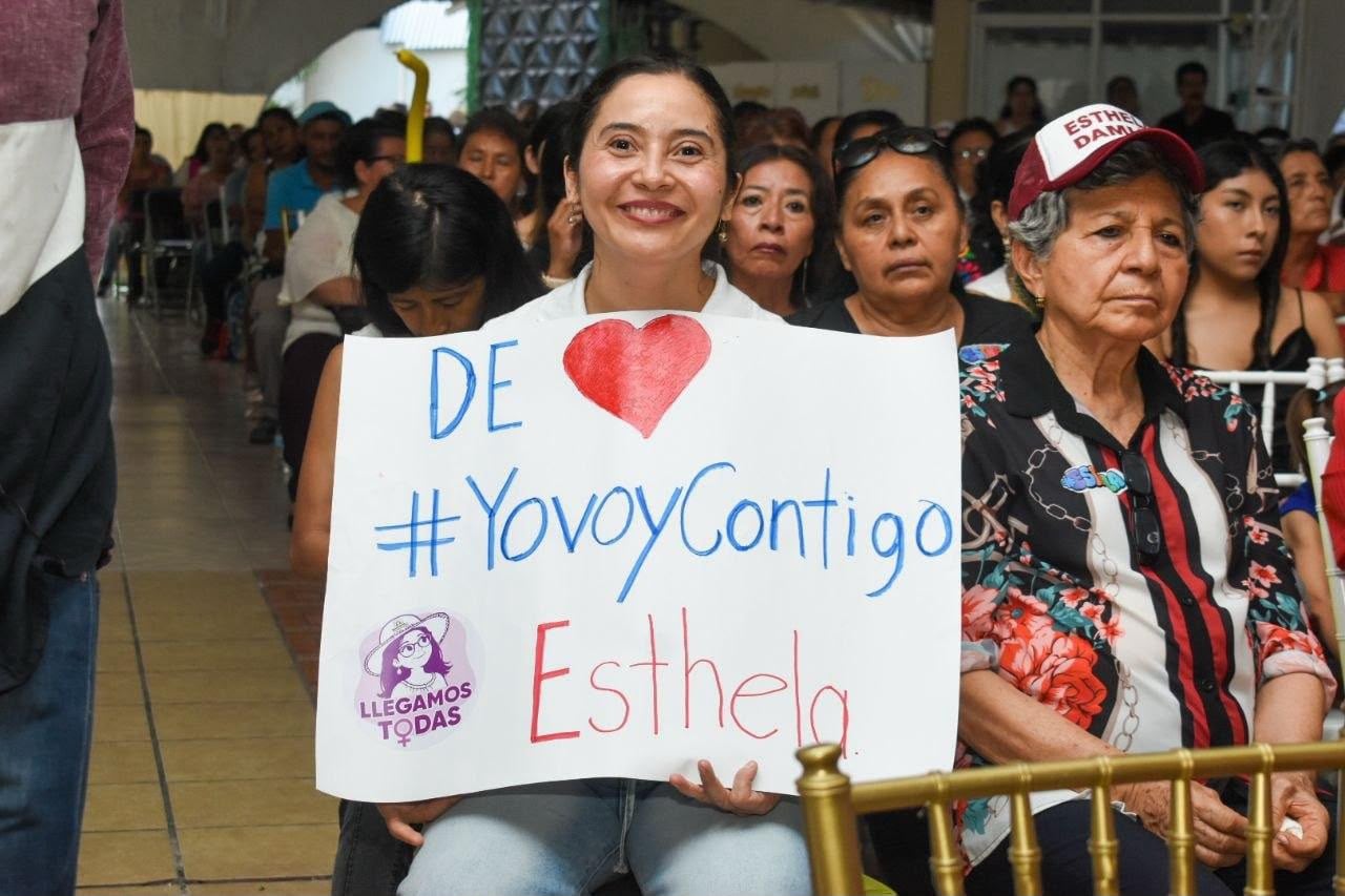 Más de 2 mil mujeres respaldan a Esthela Damián en Chilpancingo.
