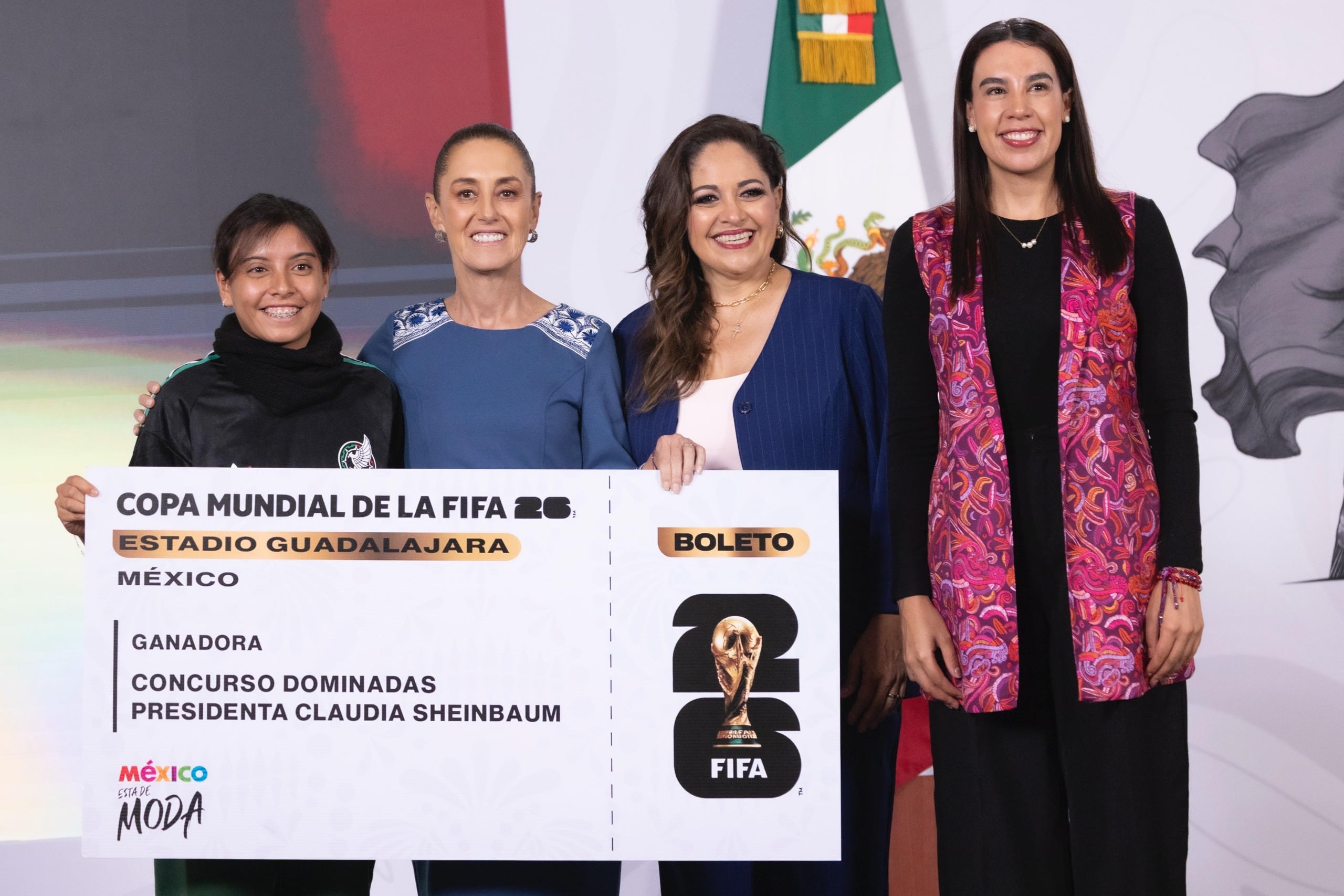 Karla Itzel Peña Vilchis, ganadora de boleto para el Estadio Guadalajara