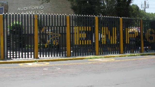 La Prepa 6 fue desalojada por una fuga de gas