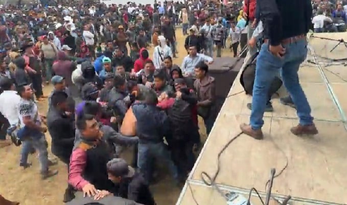 Elección de candidato del Partido Verde en Chenalhó termina mal: hubo golpes y hasta balazos al aire